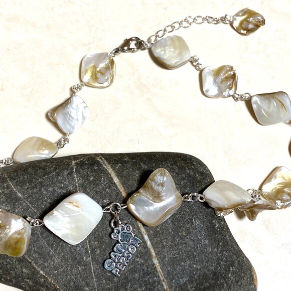 Irregular Mother of Pearl Shell beads + Cat Person Paw Print Pendant Necklace - Picture 4 of 12